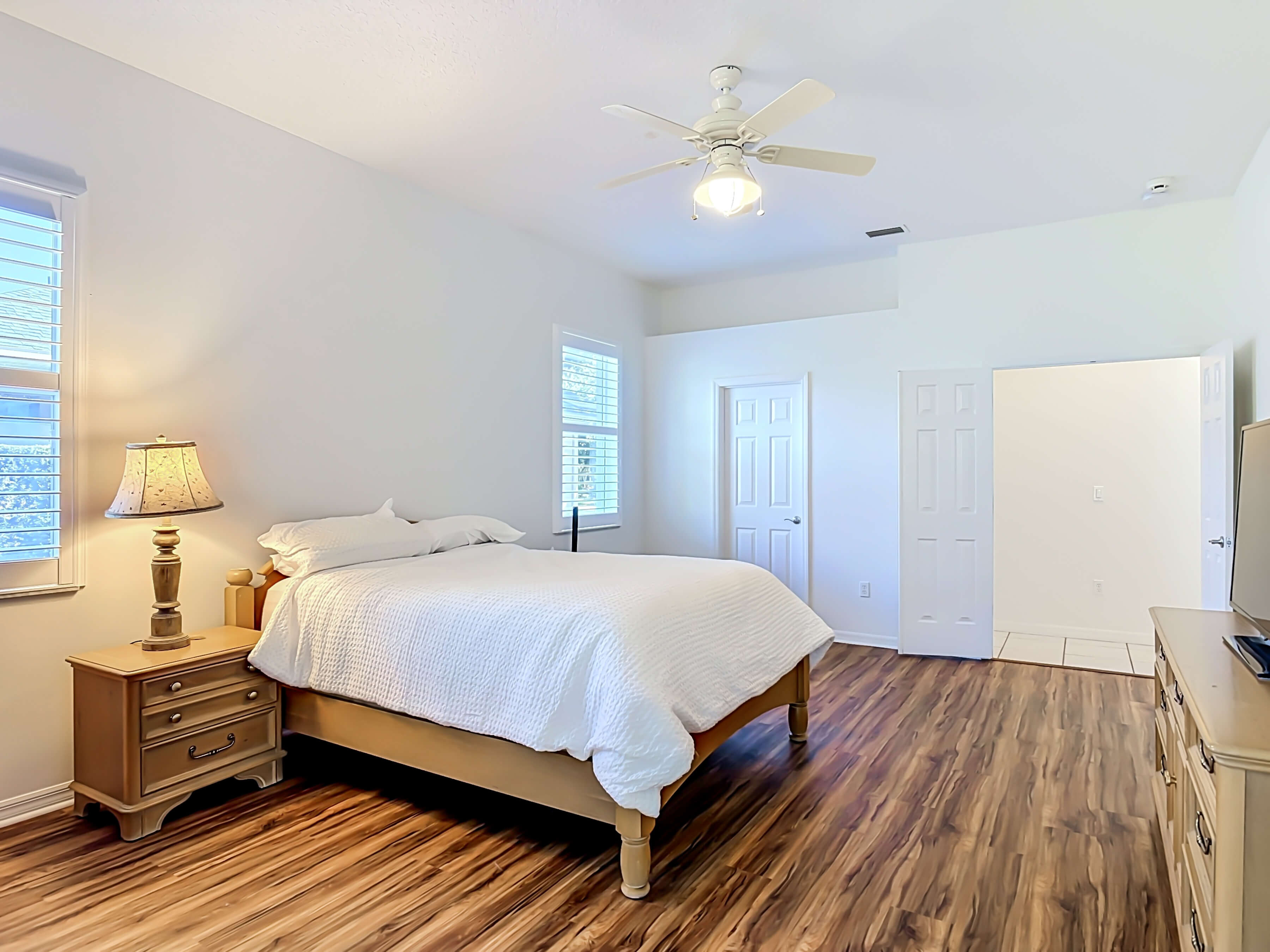Primary suite bedroom at 14 Egret Drive